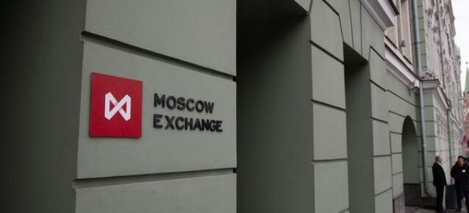 Moskova Borsası’nda dolar ve euro cinsinden işlemler sonlandırılıyor